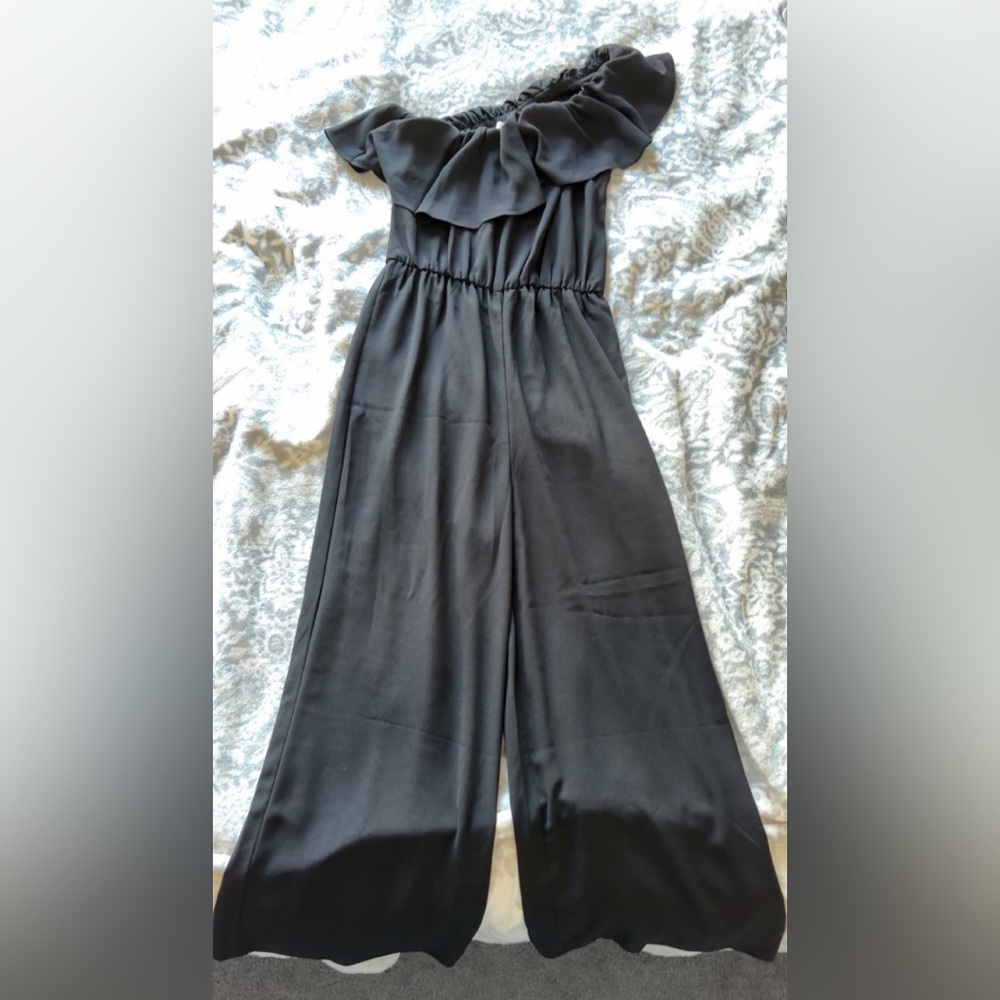 H&M Off-Shoulder Black Jumpsuit